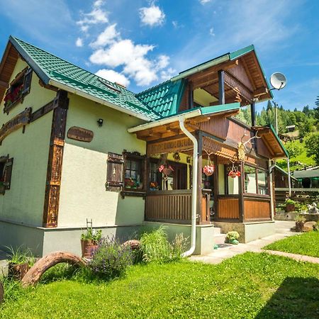 Casa Rustik Bucovina Villa Fundu Moldovei Kültér fotó